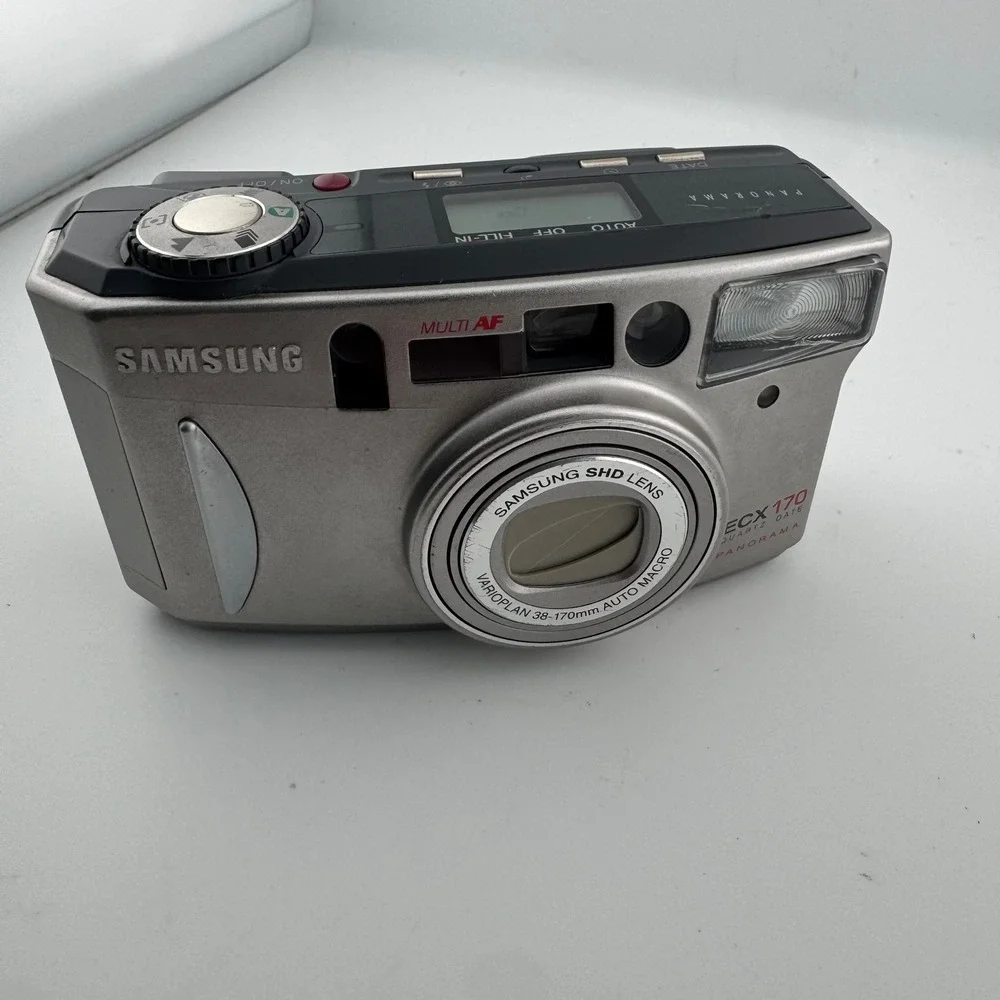 Samsung ECX 170 35mm Film Camera Silver 38-170mm Zoom Panorama Quartz Date Good